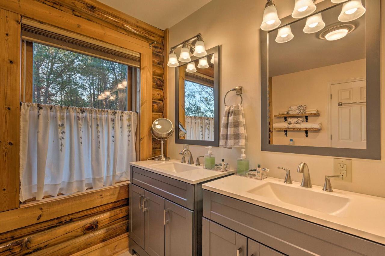 Blue Ridge Mtn Cabin Near Hiking And Biking Trails! トラベラーズ・レスト エクステリア 写真